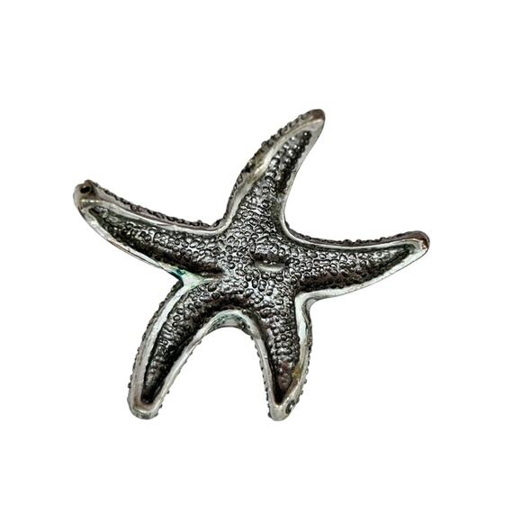 Silvertone Textured Starfish Pendant Statement 2 Inch Beachy Coastal - Picture 4 of 6